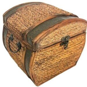 Vintage wooden chest 7” X 6.5” X 7” box treasure chest